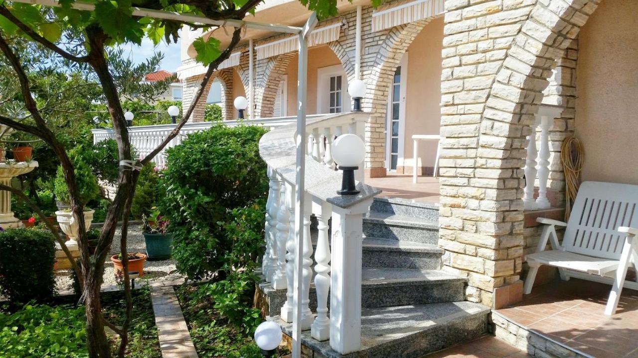 Apartments By The Sea Brodarica, Sibenik - 4194 外观 照片
