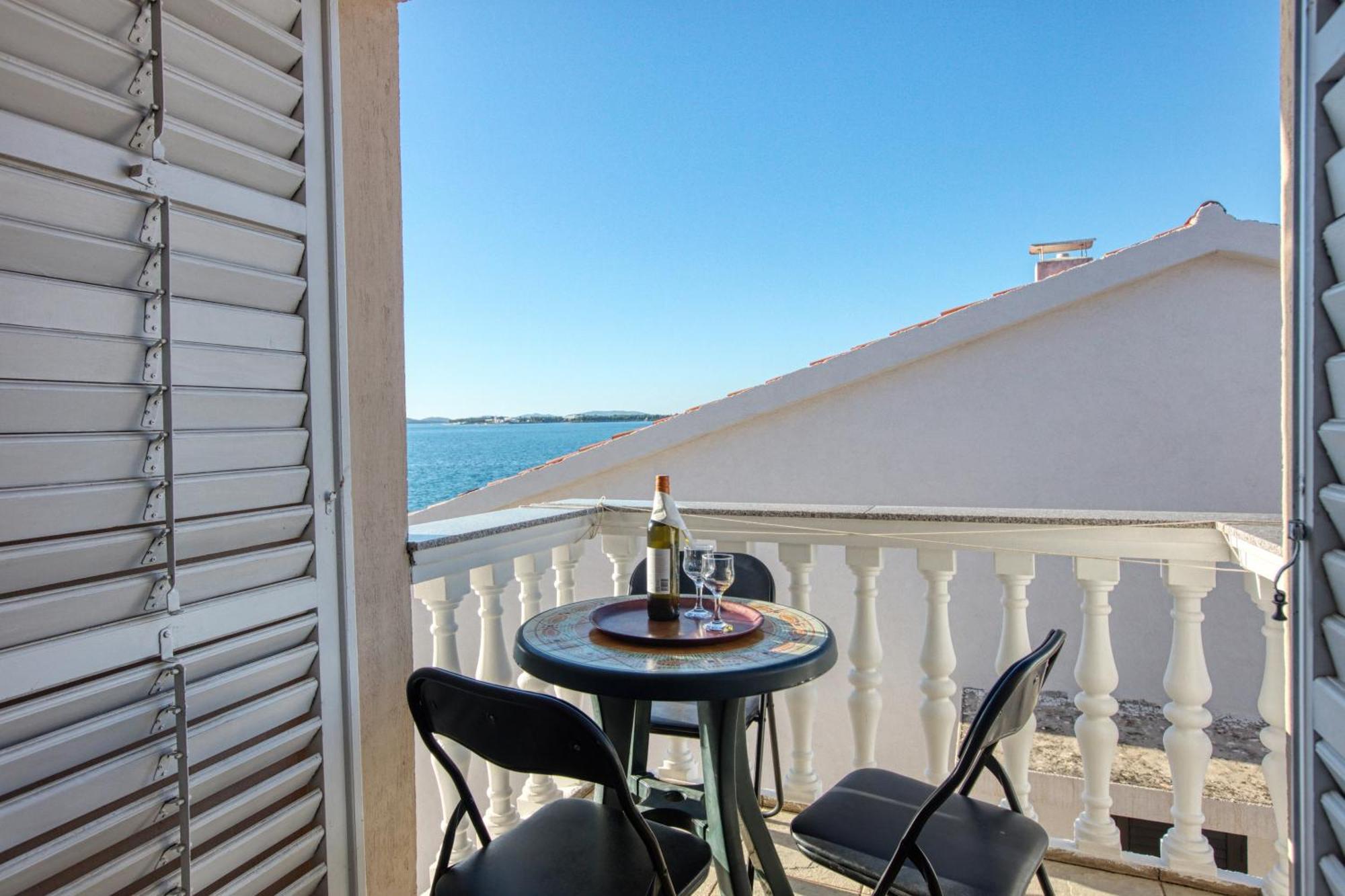 Apartments By The Sea Brodarica, Sibenik - 4194 外观 照片