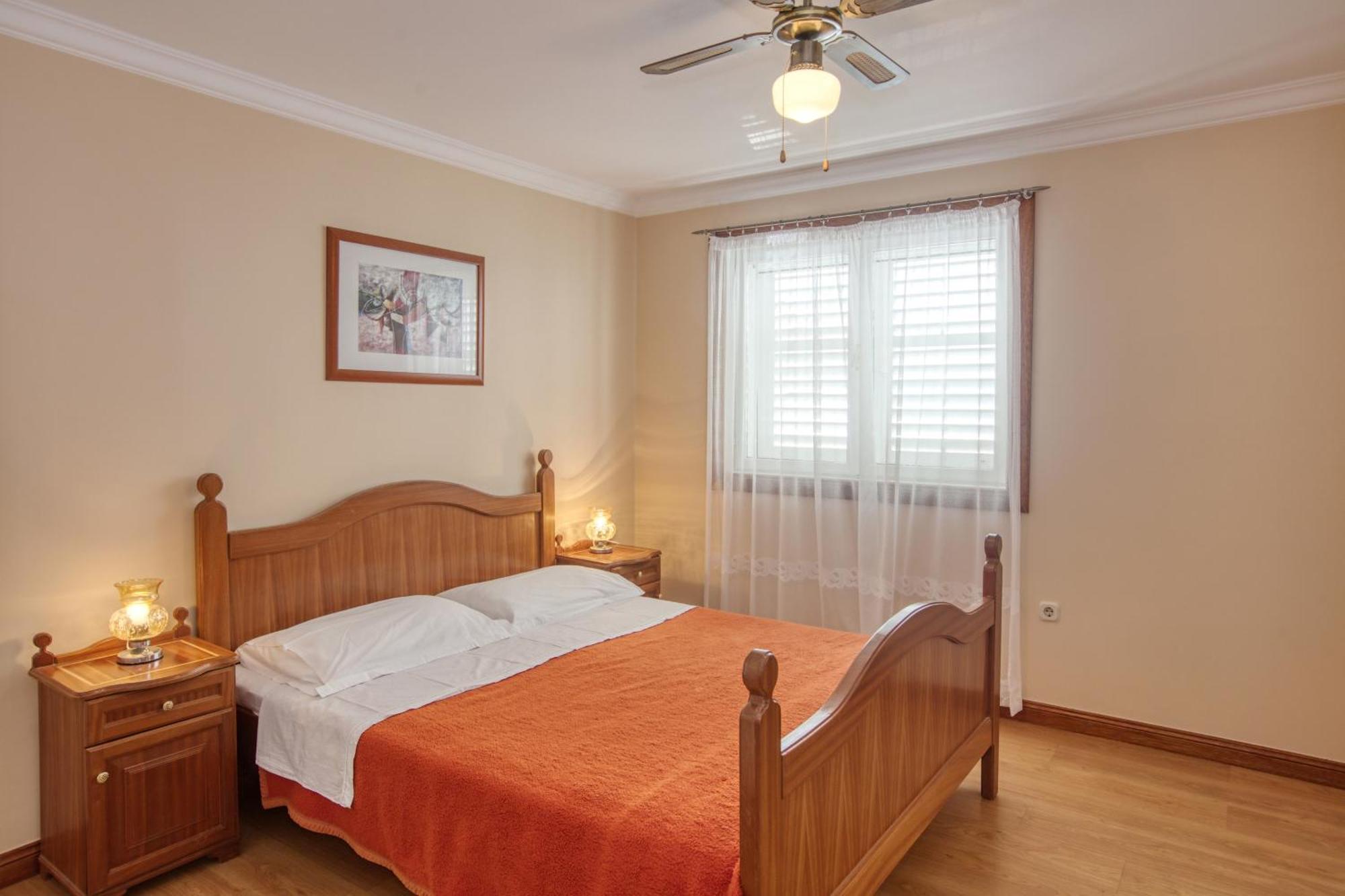 Apartments By The Sea Brodarica, Sibenik - 4194 外观 照片